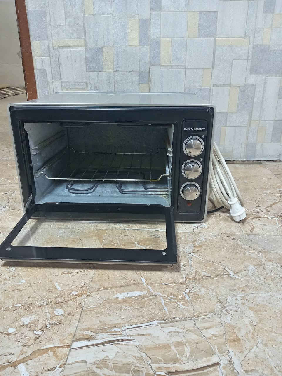 اوفن لبيع مستعمل اقل الشهر السعر 50 بي مجال الشراي يجي خاص


**إذا كنت صاحب هذا الإعلان وتريد حذفه لأي سبب، رجاءا أرسل رسالة إلى الدعم الفني**