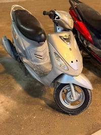 دراجه قجمه البيع دراجه رمبه ما مفتوحه  السعر 800 وبيهه مجال قليل  المو...