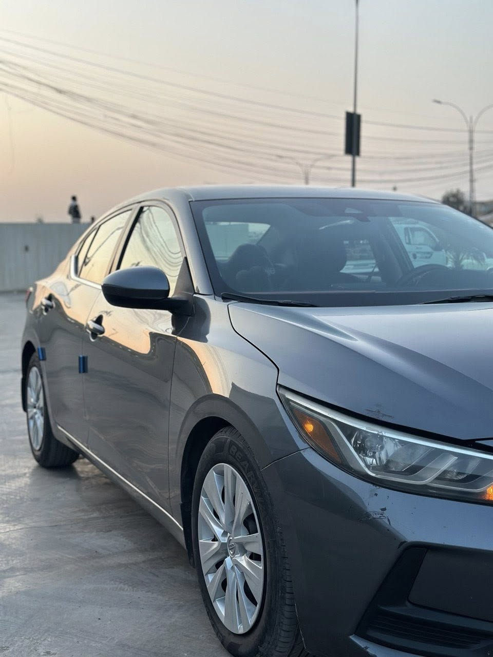 للبيع نيسان سنترا SV قمارة
السيارة نظيفة جداً
لون نفطي غامق مثل ما مبين بالصور ✨
🚫 بدون حادث
🚫 بدون غرق 

🔧 المواصفات:

 • فئة SV
 • تشغيل بصمة
 • جانات أبواب أوتوماتيك
 • تبريد قطعتين
 • توقف ذاتي / مانع تصادم
            حساسات 
             كامره 
 • Auto Stop
 • مكينة 2.0
 • قير أوتوماتيك
 • ماشية 100 ألف كيلو

📄 الوضع القانوني:
 • سرقة جاملوغ مرجعة نفس الشركة        بدون صبغ 
 • أوراقها نظامية مرقمه اربيل
- السيارة مكفولة من كل شيء
📍 الموقع: (موصل )
💰 السعر: ( 14,000$)
📞 للجادي : *********** واتسأب
