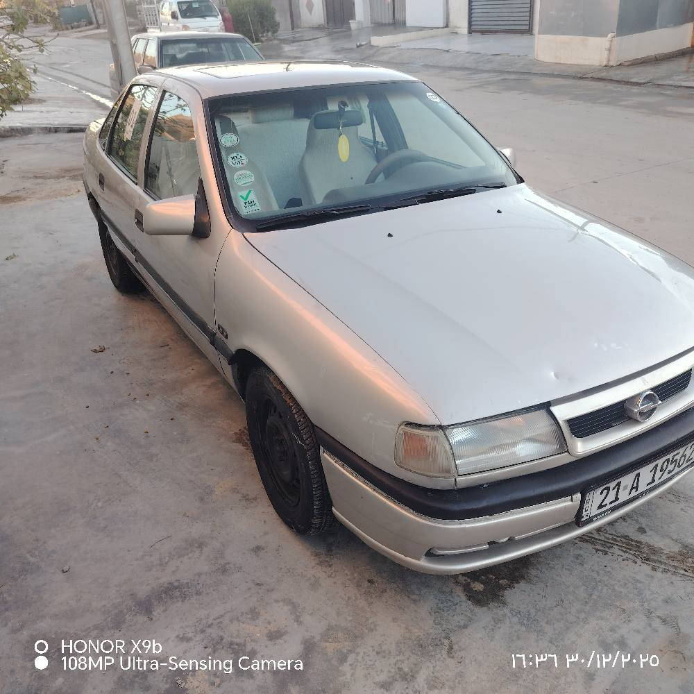 أوبل فكترا موديل 92 ، محرك حجم 20 ، گير اوتوماتيك. بطاقة بانزين بي ، سيارة قفل سنتر لوك ، بريك ABS, رقم انكليزي جديد لحد نهاية 2030 ، محرك وگير شرط ، سيارة بدون حادث ، سعر 46 بي مجال 
للأتصال *********** كركوك, العراق
