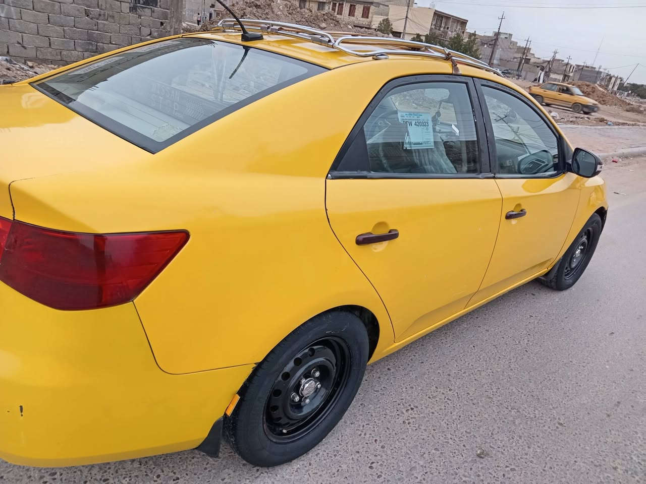 سلام عليكم فورتي موديل 10 السياره جاهزه عله اخر حبايه كبل للشارع كير مكينه جدد حداديه جديده شوفت عينك تخم تاير جديد سطاب كوستر سوبايه يعني جاهزه السياره بدون تبديل فقط خشم البنيد كله ليبل واحد مكان السياره كربلاء *********** السعر 80 وبيه مجال ماعجبك السعر لا تعلق
