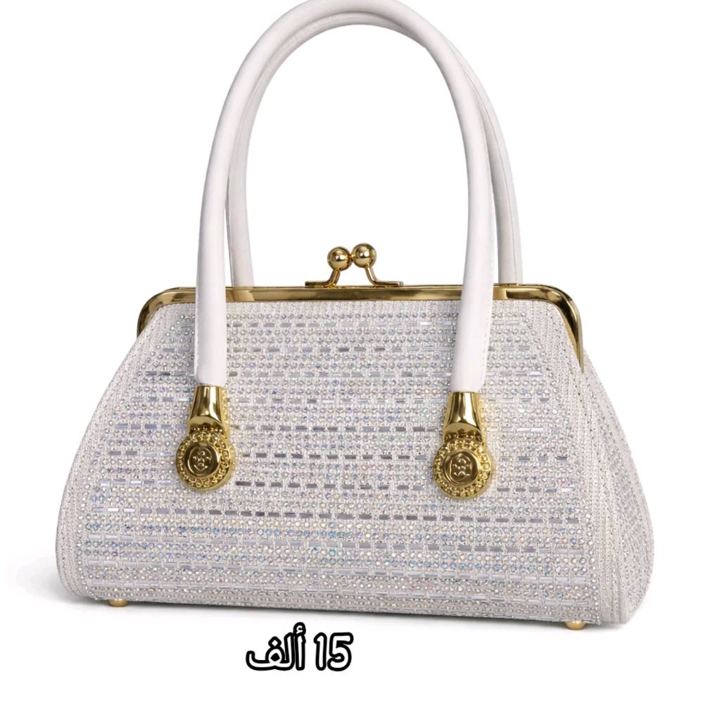 حقائب نسائيه كوالتي عالي 
آخر قطع 
توصيل 3 آلاف فقط لكل محافظات العراق 
#حقائب #شنط #حقيبه #ملابس #نساء #اكسسوارات #توصيل