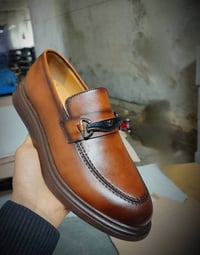 سبور رجالي • جلد صناعي تركي • تعبئة ٨ جواز