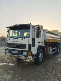 فالفو إف6 • تنكر وقود • موديل ١٩٩٣