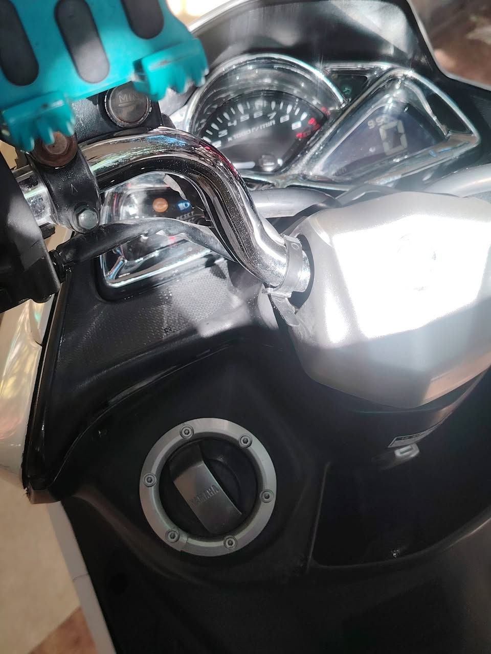 ياماها ماجسته s للبيع كلها بلاد مختمه من طول للطول مبدل فقط فيت بم وبلك وتواير دراجة تمشي ١٦٠ دراجه ححلوه ورزنه وسعرها مناسب مستعجل ع بيع رايدها  مليون و٣٠٠ وبيها مجال للشراية***********
او مراوس بوكسر
