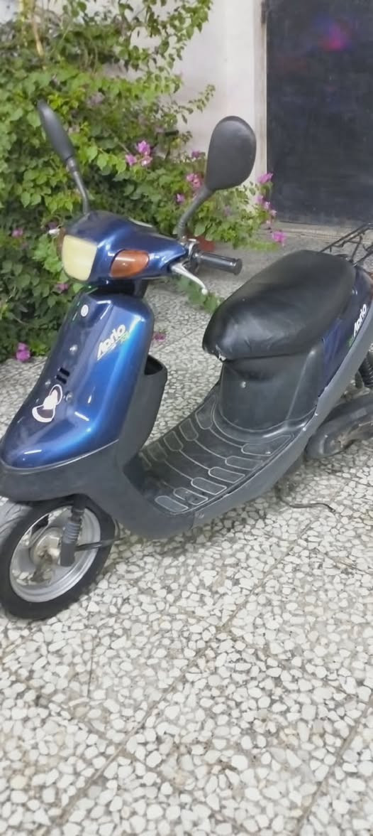 دراجة بطه سلف هندر محرك حلو كهربائيات شغاله السعر  225 قفل مكاني حي السفير قريب ع العبيدي رقمي ***********
