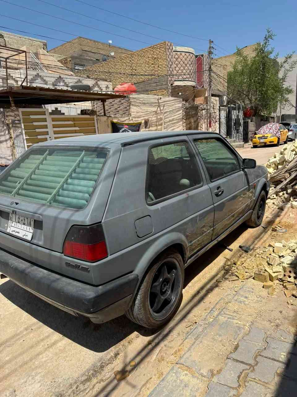 كولف عضم مديل 92سياره ترايها وين متريد كير خير من الله مكينه بيه تبخير بس تمشيك بعد 3سنوات بطاينه موجوده وكل غراضها وياها تخمين بكلايت وانطيك وياها صالنصه رياضي شنو عندي تاخذه الك حداديه جديده مشط جديد سياره يرادله ترتيب عارضه ب27وبيه مجال وسياره بسمي  /***********
