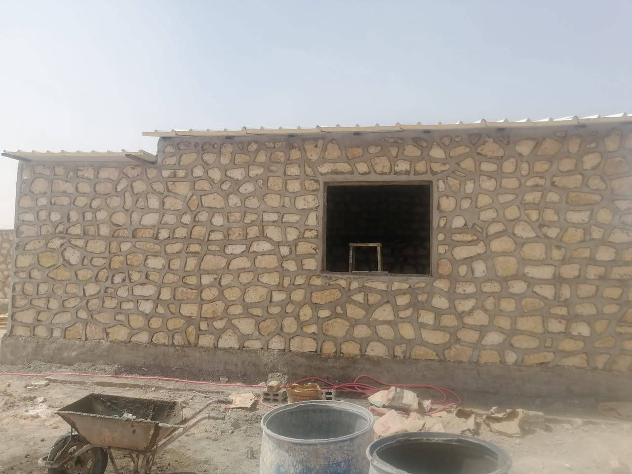 بناء الحجر درجة اولى اسيجه رصف أساسات بيوت رقم الهاتف الاستفسار ***********
