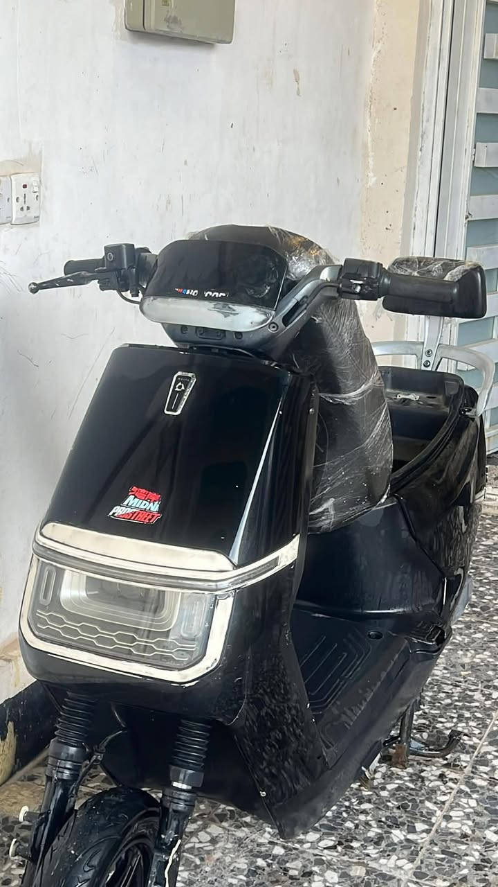 سلام عليكم ورحمه الله وبركاته دراجه للبيع 6بطاريات السرعه63 السعر خاص***********
