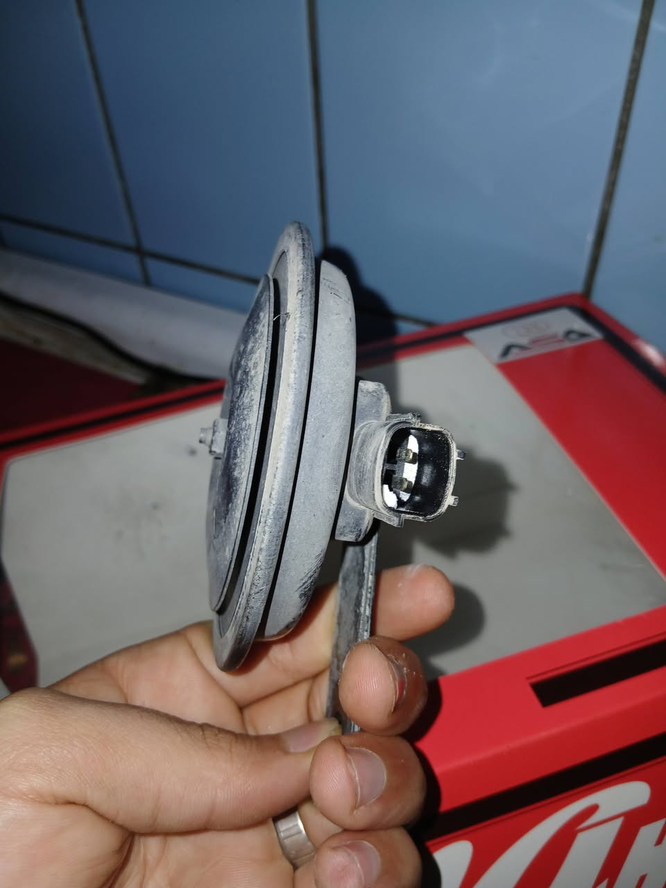 هورن النترا مال شركة اصلي دكه ناعمة فول  السعر ١٥ الف قبل سبوع حليته من السيارة


**إذا كنت صاحب هذا الإعلان وتريد حذفه لأي سبب، رجاءا أرسل رسالة إلى الدعم الفني**