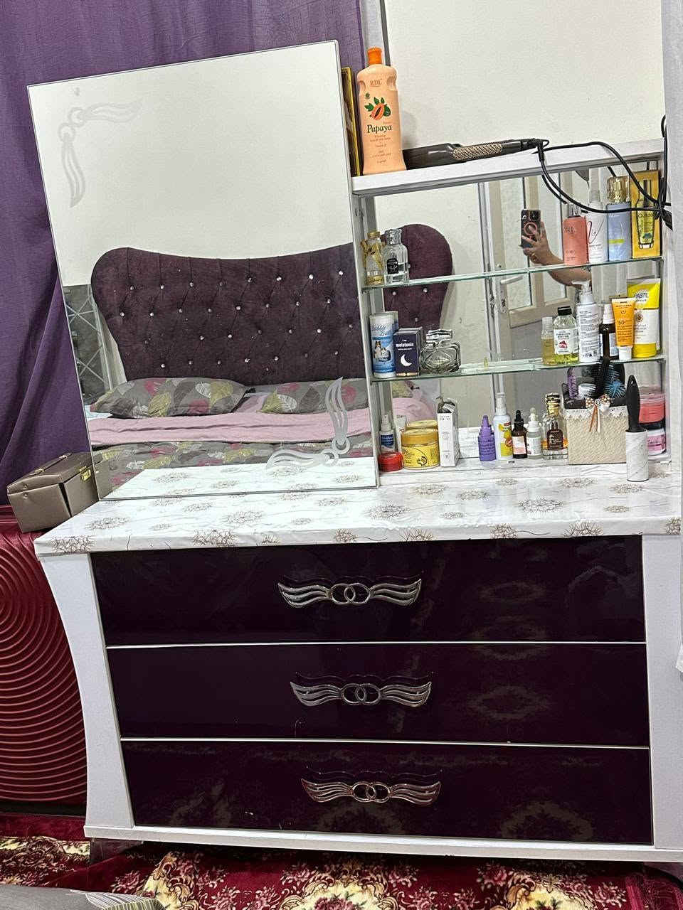 متاح غرفه اخشاب كامله نظيفه اي عيب ما بيها شراي يراسلني خاص ☺️


**إذا كنت صاحب هذا الإعلان وتريد حذفه لأي سبب، رجاءا أرسل رسالة إلى الدعم الفني**