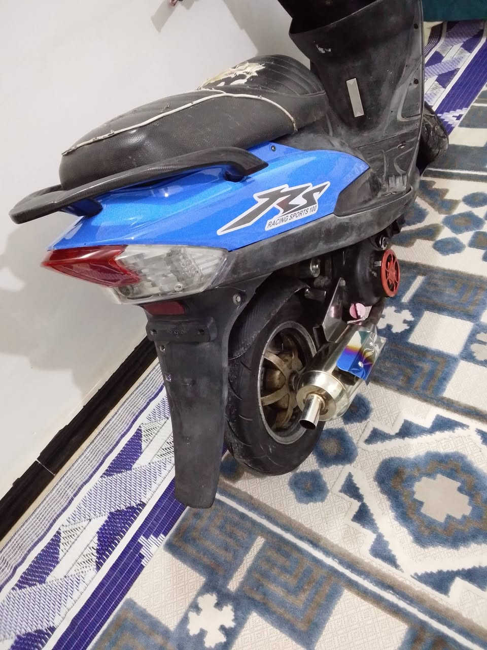 ماكس عدله موديل 2007 بوشه 55 شلعه ومعدل خير من الله تزويد بلادي بيها ويل نجمه اصلي صدر امامي RPM             فج عنبار RPM يدات بريكRPM قبق فلاوين RPM 
خطره دهن RPM  صالنصه صچميه ستيل صوتها فول  شيال مكينه ما اعرف شنو بس هم ماركه ستان صفح هم تزويد وقبق عنبار تزويد  وصينيه مال بريك امامي موجوده هم تزويد RPM نقصها قفل جنطه وبراغي مال صينيه دراجه نگره سلف بكل وقت  كهربائيات كلها شغاله السعر 650 وبيها مجال قليل العنوان كربلاء شارع احمد الوائلي خاص موجود او تصل ع رقم
***********
