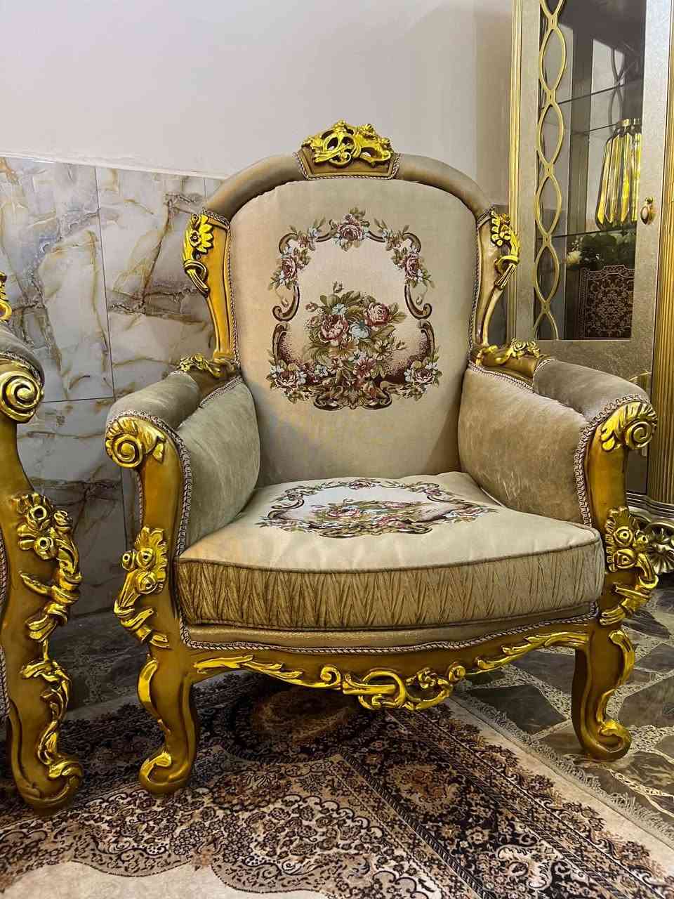 تخم زان مصري 10مقاعد طبله وسطيه أخو الجديد مكان المنصور للتواصل واتساب فقط ***********
