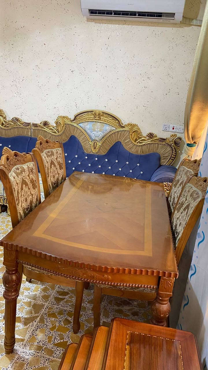 مكلف بالنشر اثاث منزلي كلش نظيف للبيع
كنتور خشب ٤ بوب وب ١٧٥ وبي مجال
هذا التخم حطاطه بمليون و ٦٠٠ وبي مجال
ميز خشب زان ويا ٥ كراسي ب ٣٠٠ وبي مجال
ميز تلفزيون ب ٣٠ وبي مجال
للإستفسار الاتصال على الرقم ***********
