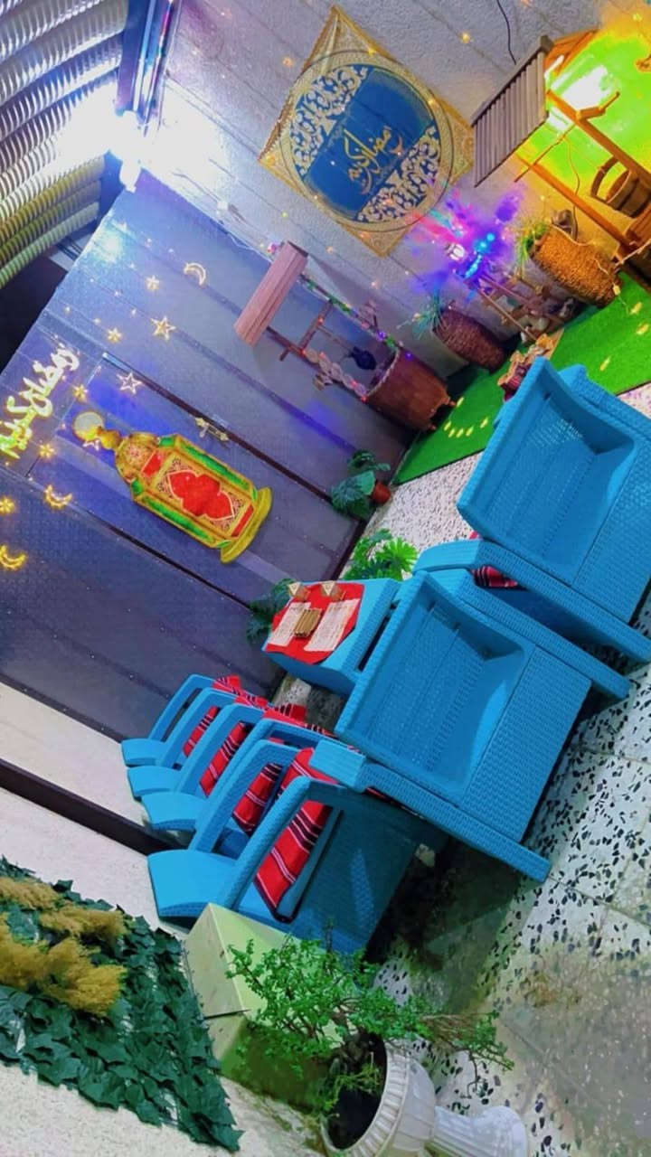 بيت للبيع. 250 شارع المطار
***********
