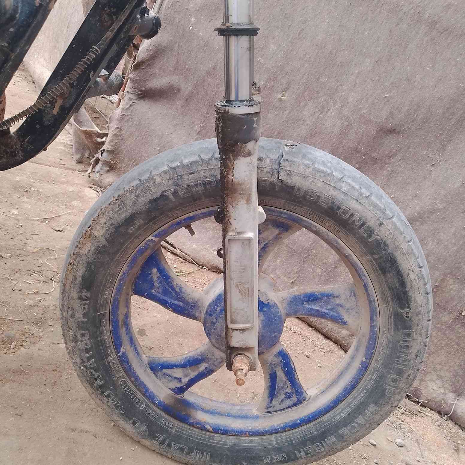 تواير ويل كدام ودبلات للبيع مناسبات تواير واحد جوبلاس ولباقي جوب وبعد عدي غراض للبيع


**إذا كنت صاحب هذا الإعلان وتريد حذفه لأي سبب، رجاءا أرسل رسالة إلى الدعم الفني**