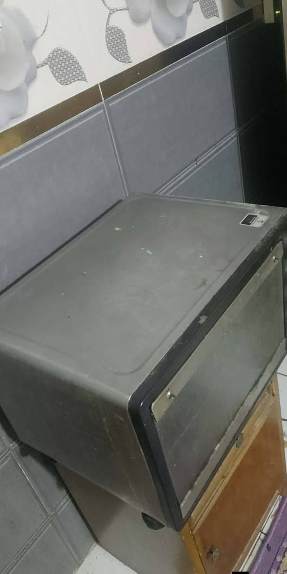 السلام عليكم ذني الغراض للبيع السعر خاص


**إذا كنت صاحب هذا الإعلان وتريد حذفه لأي سبب، رجاءا أرسل رسالة إلى الدعم الفني**