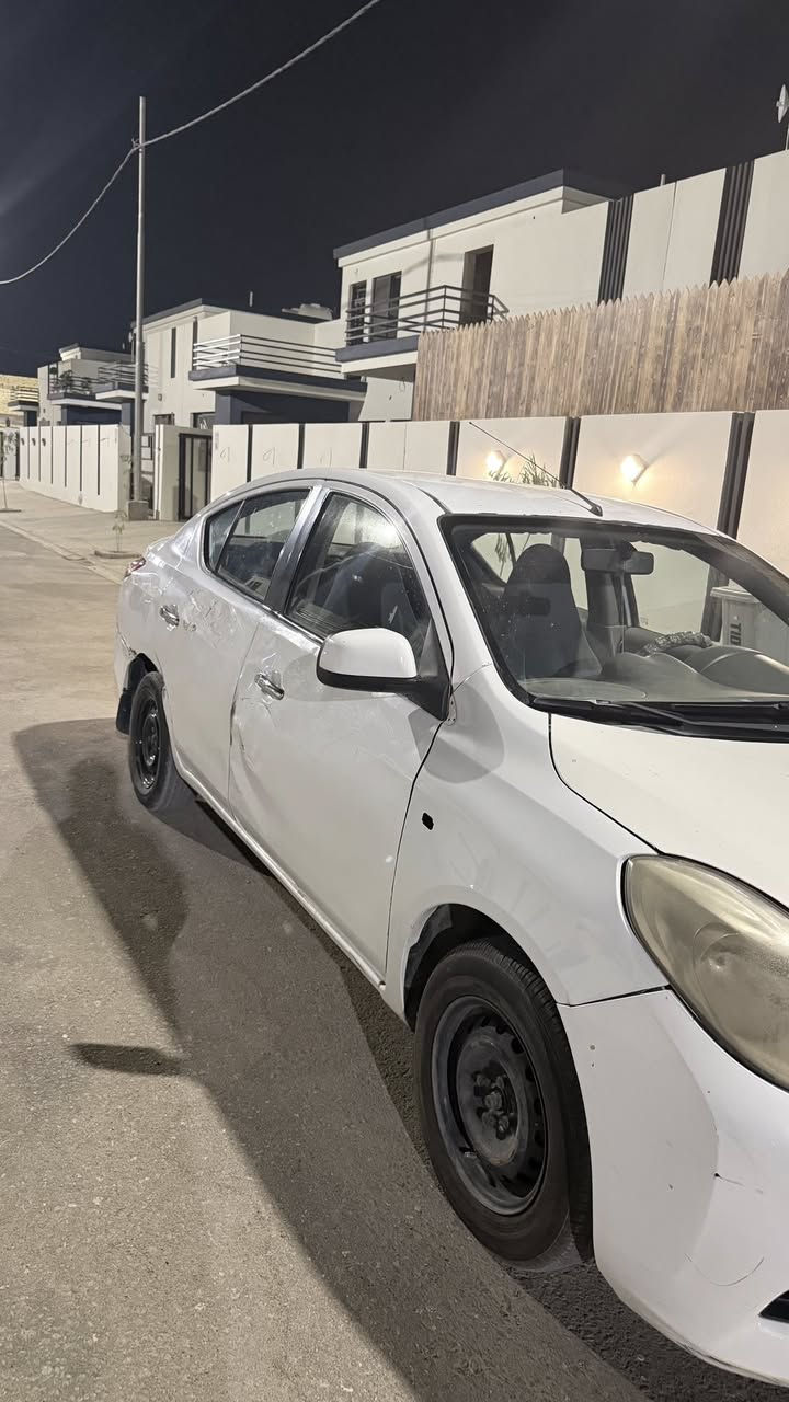 نيسان صني  بيها اربع قطع صبغ ومتضرره اثر دحجه ستوته الجهه الي بالجانب مبينه بالصوره  السنويه ب اسمي ٦٨ وبيها مجال بسيط مكان السياره نجف


**إذا كنت صاحب هذا الإعلان وتريد حذفه لأي سبب، رجاءا أرسل رسالة إلى الدعم الفني**