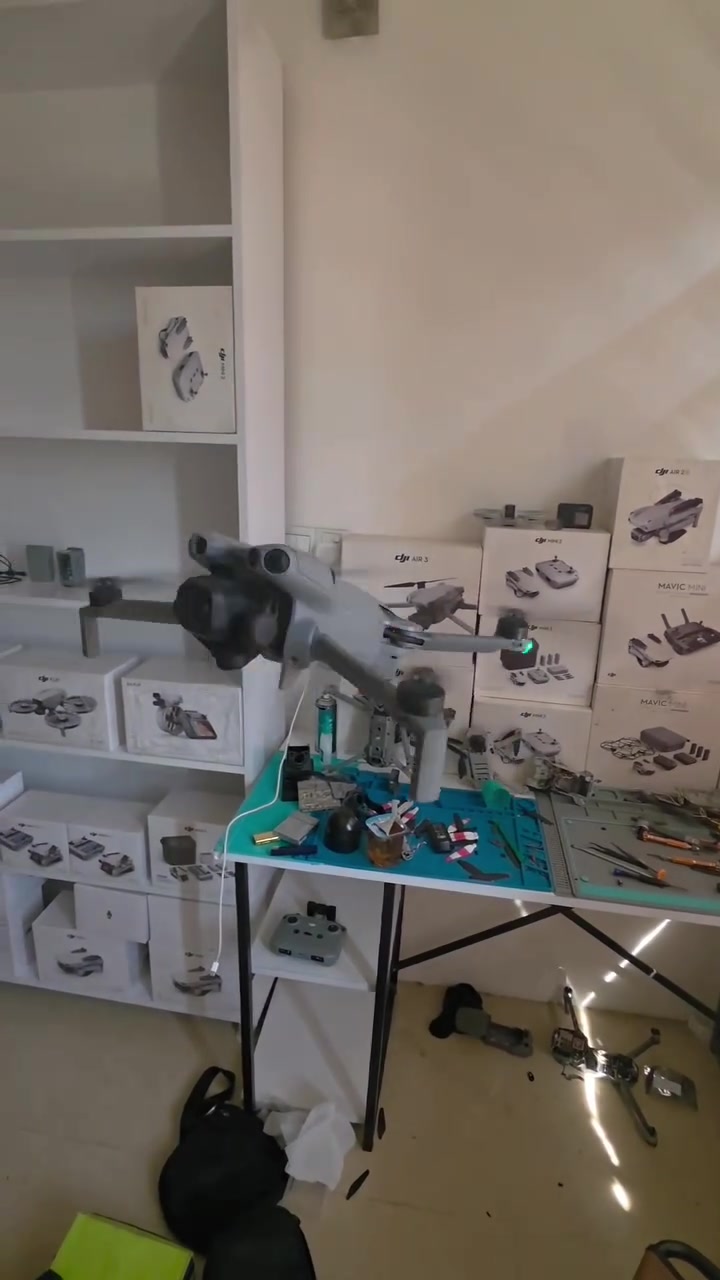 🚁 DJI Center Service Drone – Erbil, Kurdistan
🔧 سەنتەری تایبەتی چاککردنەوە و خزمەتگوزاری دڕۆنەکانی DJI
✅ چاککردنەوەی هەموو مۆدێلەکانی DJI
✅ گۆڕینی پارچەی ڕەسەن و ستاندارد
✅ چاککردنەوەی GPS، Motor، Gimbal و Camera
✅ Software Update و Calibration
✅ چارەسەری کێشەکانی هەڵفڕین و سیگناڵ
✅ خزمەتگوزاری خێرا و پڕۆفیشناڵ
🎯 ئەزموونی چاککردنەوەی سەرکەوتووی دڕۆنە جۆراوجۆرەکان و گەڕاندنەوەی کارایی بە باشترین شێوە.
📞 ***********
📞 ***********
DJI Center Service Drone Professional Drone Repair & Maintenance in Erbil, Kurdistan 🚁✨
