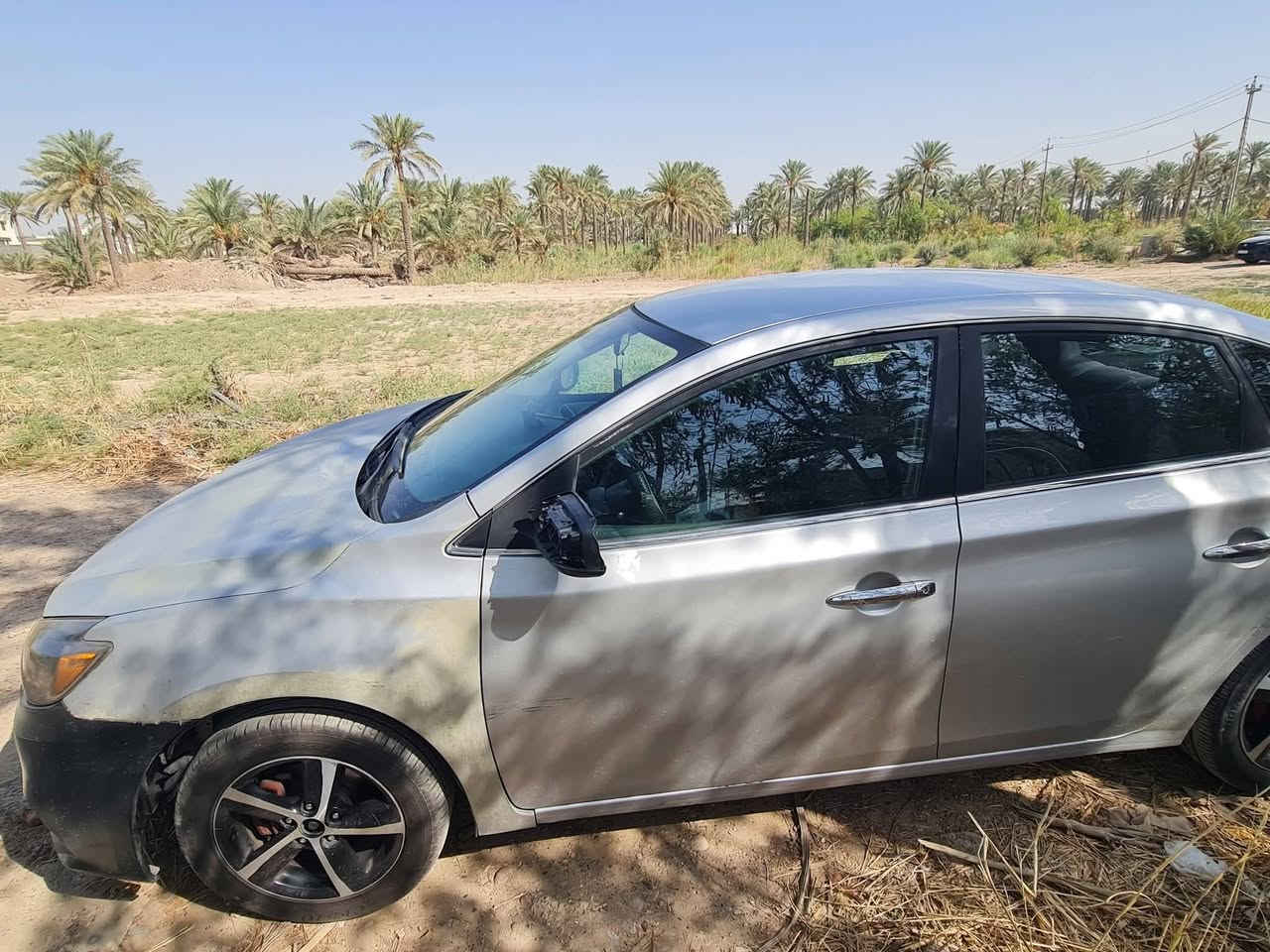 نيسان سنترا 2018 فئة S
السيارة ماشية  98 الف ميل
المحرك: حجم 1.8L، سلندر 4، دوش DOHC، حقن اعتيادي PFI، 

ناقل الحركة (الكيربوكس): CVT ، 

حدادية السيارة: بحاجة للصيانة

التبريد: لا يعمل بحاجة للصيانة

سمكرة السيارة: حادث السيارة أمامي، وتفصيل الأضرار بالسونار الموجود بالصور. وكذلك صور الحادث.

السعر المطلوب: 80 ورقة وبيها مجال

المكان: بغداد

للتواصل واتساب فقط بدون اتصال رجاءاً: ***********

السيارة استخدامي الشخصي لمدة ثلاث سنين تقريباً فكل التفاصيل الي تخص السيارة كاتبها بشكل كامل وبمصداقية .. الي يحب يشتري يراسلني وتنرسل اله.
