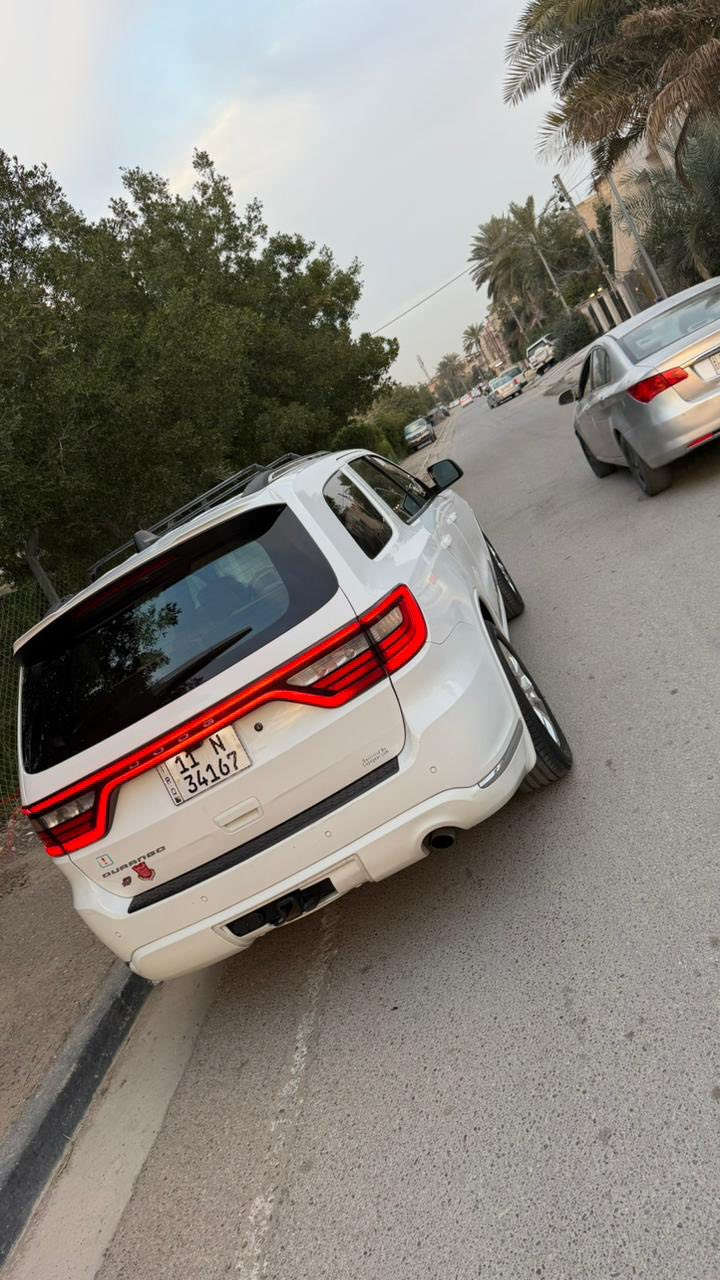 دورنكو 2022
بدون صبغ تبديل 3 قطع نفس اللون
ايرباك برده فقط
شاشه /كامره /حساس /تحكم ستيرن /فورويل/
رادار خلفي /وجانبي
توقف ذاتي/
اطفاء ذاتي/
كشنات جلد كهرباء
داخل Vip منفصل
مكينه 6 سلندر 3600
متشيه 52 الف ميل
اي استفسار ***********
السعر 260$
