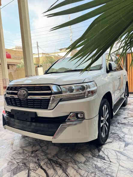 الاندكروز مديل 2017 كفاله عامه سياره كارتون ما عده جاملغ ابدل اصلي شركه مكينه كير كارتون 8 استندر ماشيه 91 سياره فول موصفات 8 يرباك 5 كامرات كشنات كهربائيه تخم تاير حداده كارتون رقم بصره بسمنه سعر 448 وبيه مجال بيع ومراس حسب القناعه مكان سياره البصره المدينه شراي يتصل *********** البصرة
