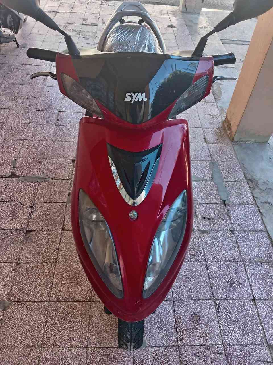 موطور سايم ابو عيون موديل 2018نظيف فول نعومه مامرررررقم سعر 550وبيه مجال بسيط مكانه رمادي*********** وات ساب فقط
