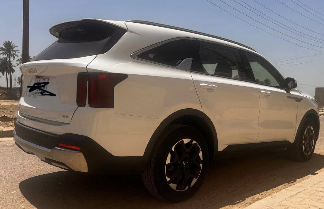 KIA SORENTO S 2024
كيا سورنتو وارد امريكي
بيها تصليح بمقدمه البنيد
وتكحيل بالجاملغ
مشاية 24 الف
مرقم بغداد
صور الحادث بالمنشور
السعر 265$
مكانها  الزعفرانية 
***********
