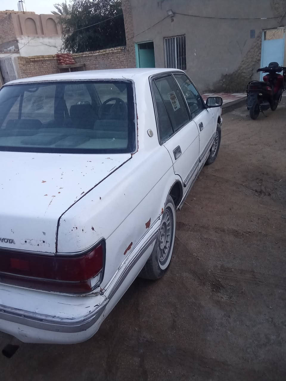 سلام عليكم سيدان لبيع رقم بغداد ألماني تخم تاير سياره بيه نواقص تعال تفحص وطلع بيه  مكان السماوة ماللكه بل سماوه سنويه صاقطه 25 السعر 35وبيه مجال *********** خاص موجود
