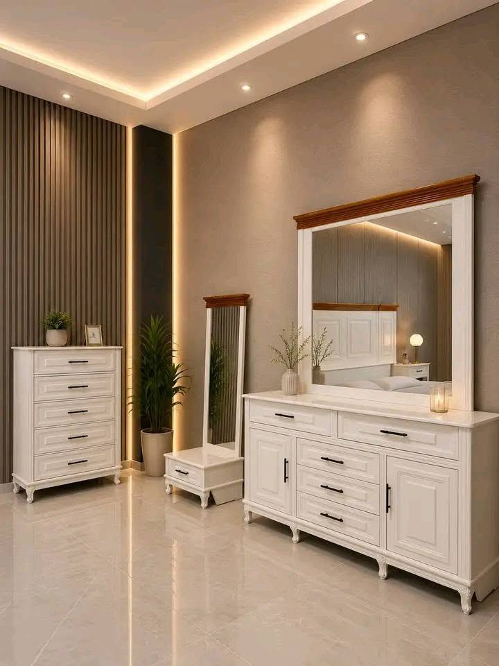 غرف نوم نجارة عراقية درجة أولى

🛏️ تتكون من 10 قطع مع شازلون + مخزن.

🔥 رجعت تتوفر من جديد بعد كثرة الطلب! 🔥

الأسعار التي تناسب الجميع:

1️⃣ مليون دينار – اقتصادي.
2️⃣ مليون و مية الف دينار – وسط.
3️⃣ مليون وربع – وسط (شغل مرتب).
4️⃣ مليون و 750 الف دينار – درجة أولى، ضمان 
5️⃣ مليونين 
6️⃣  مليونين و نصف دينار – درجة أولى، ضمان مدى الحياة. ✅

📌 ملاحظة: قياسات كل غرفة مذكورة أسفل كل صورة، مع باقي التفاصيل. ✅

لأنكم طلبتوها بكثرة... وفرنا لكم من جديد غرف النوم الأكثر مبيعًا، بأفضل جودة وأسعار تناسب الجميع.

🚚 التوصيل متوفر إلى جميع محافظات العراق.

📲 للحجز والاستفسار، راسلوا الصفحة أو واتساب:
***********
***********

⏳ الكمية محدودة... احجز غرفتك قبل نفادها مرة أخرى! ❤️

👍 لا تنسَ الإعجاب بصفحتنا ومتابعتها ليصلك كل جديد.

𝓗𝓲𝔂𝓪𝓶 Furniture ♡

