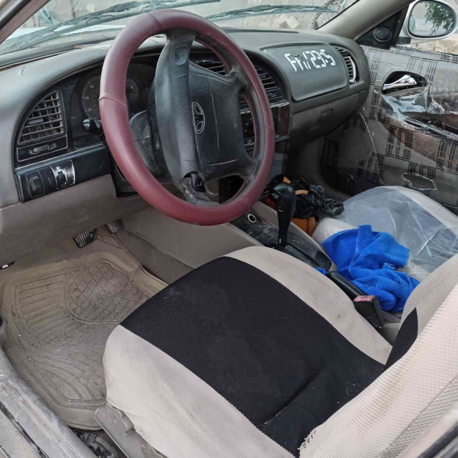 داير نوبره موديل 2000 محرك كير حداديه تمام السعر 33 وبيها مجال العنوان النجف الاشرف حي الندا شارع قنبر  رقم الموبايل ***********
