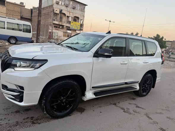 السلام عليكم برادو للبيع موديل 12 بس محدث 23 داخل او خارج سياره 4 سلندر كامرات 360 بصمه اثنين او تايرات جديده سياره مصبوغه على كد تحديث فقط
سياره باسمي  رقم بغداد دولي... سعر ٢٥٥ بي مجال
***********
