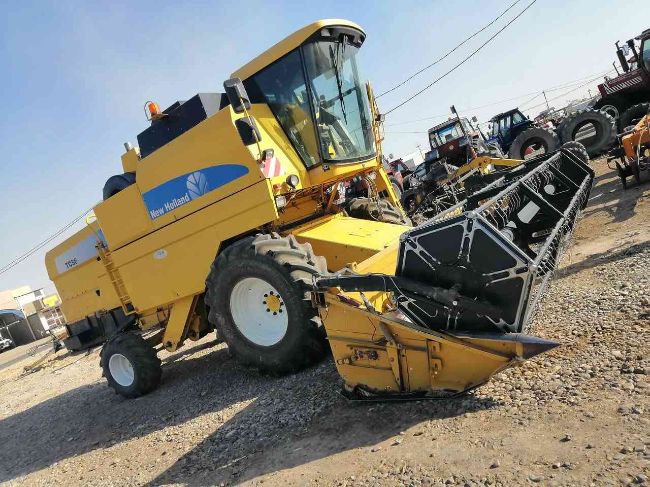 السلام عليكم حاصده 2006 بلجيكي5بلم اصلي فول  مكفول كفاله عامه رقم اربيل طبله17  قلاب دبل درام هوزل سلايت *********** *********** المكان واسط بيع +مراوس
