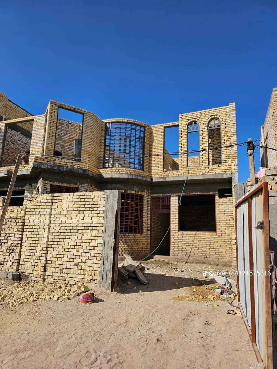 خلفه بناءا شتقل بل يومية وعدبل رقمي ***********
