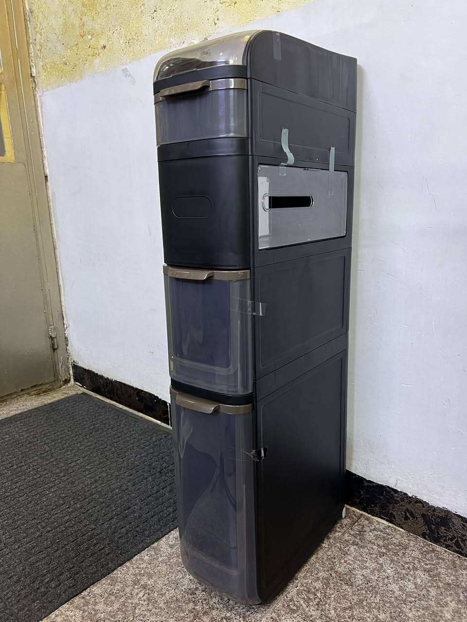 لوكر جوكر متعدد الاستخدام كبير وثقيل جدا الطول 98:سم والعرض 40سم اول تم 40


**إذا كنت صاحب هذا الإعلان وتريد حذفه لأي سبب، رجاءا أرسل رسالة إلى الدعم الفني**