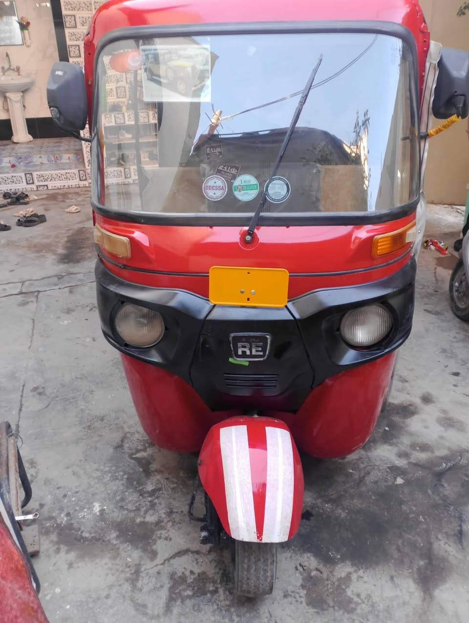 تكتك  للبيع17 طابه ١٨ محرك ٢٠ نضافه فول السعر خاص ***********
