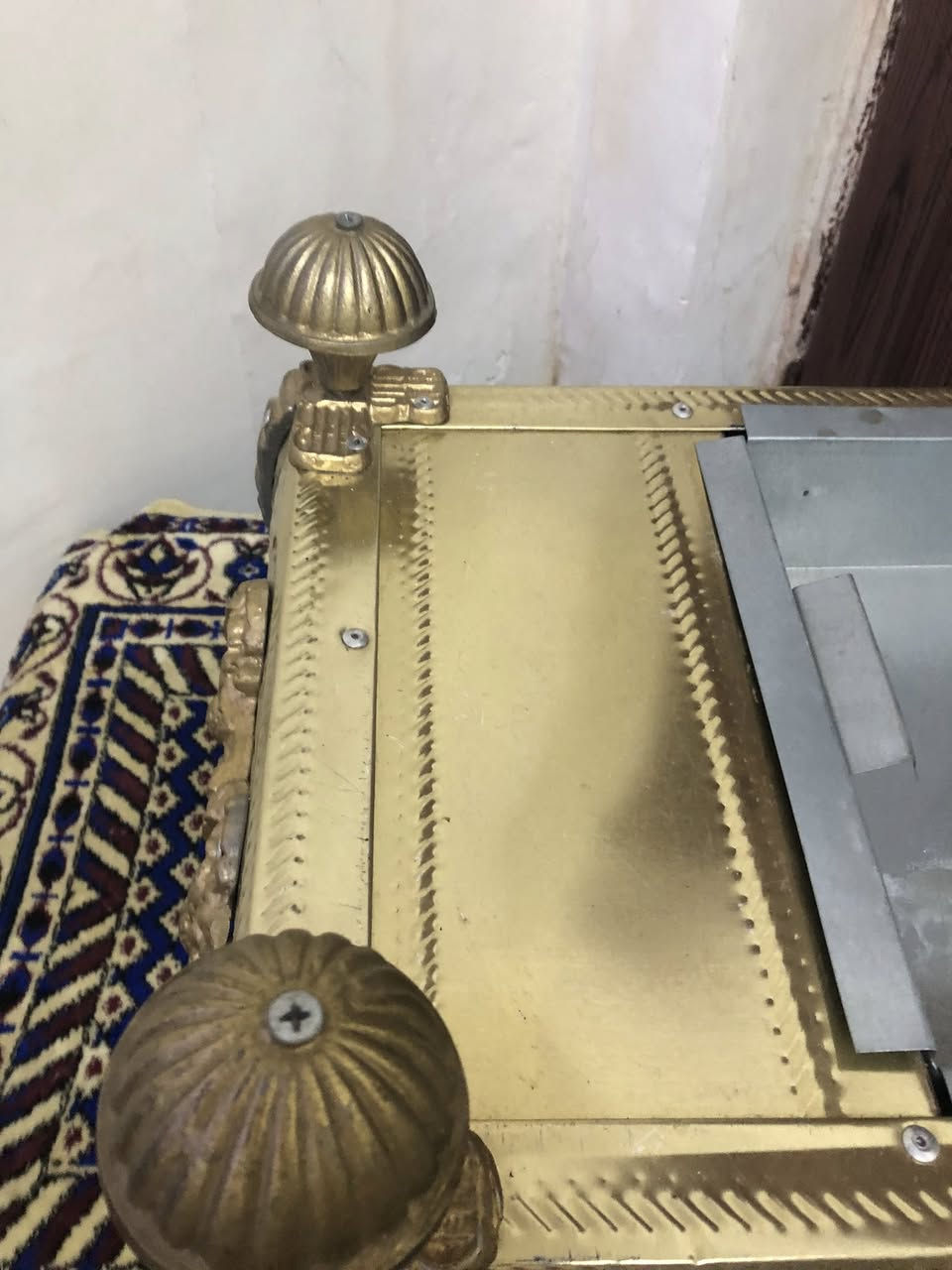 منقل نحاس قديم انتيك لم يستخدم بحال الوكالة طول 50 سم بعرض 30 سم للمهتمين فقط التواصل خاص او عالرقم فقط 0796195550


**إذا كنت صاحب هذا الإعلان وتريد حذفه لأي سبب، رجاءا أرسل رسالة إلى الدعم الفني**