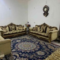 قنفات كلاسيكية • ٤ نفرات • كرسين
