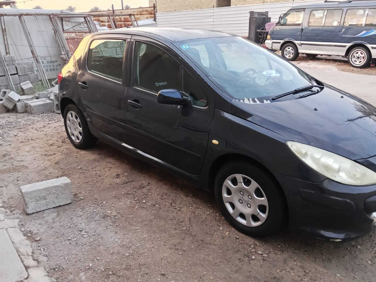 السلام عليكم  مكلف بلنشر 
للبيع
 بيجو 2006هاجباك 307  كير مكينه تبريد تخم تاير صدر كله كفاله كير أوتوماتيك عنواني بغداد قرب مخابز باب الاغا السعر50 وبي مجال 
رقمي ***********
