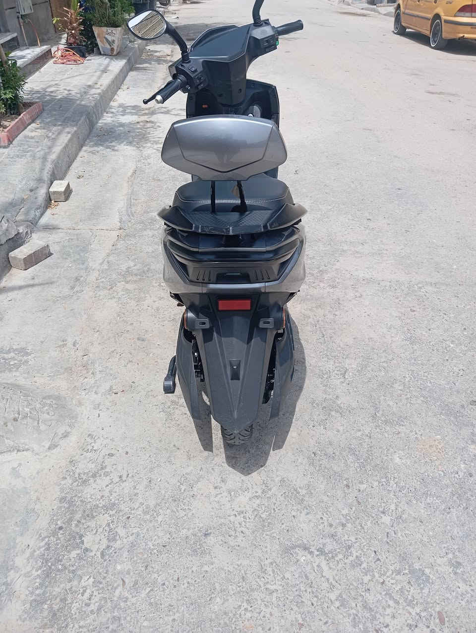 سكنس كهربائية
بطارية ليثيوم 30 امبير
ملف 1500
للبيع 
***********
