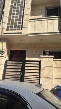 للبيع _ للبيع   بيت حديث مساحة ٦٠ متر واجهه ٥ نزال ١٢ متر   بموقع جدا ...