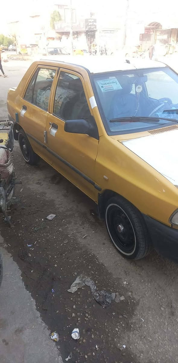 السلام عليكم شباب السياره سايبه موديل 15 السياره حلوه ونظيفه الماكينه بها خيط بخار جير جديد تخم تاير جديد حداديه جديده السياره فقط السنويه ضايعه وبيها بلاغ من صاحبها وصاحب السياره هم يسوي وكاله مكان السياره كربلاء حي العسكري قرب محطه امير الحفيري الاستفسار اتصل السياره بيها طخه بالخشم وبيها حار بالباب اللي ورا السائق***********
