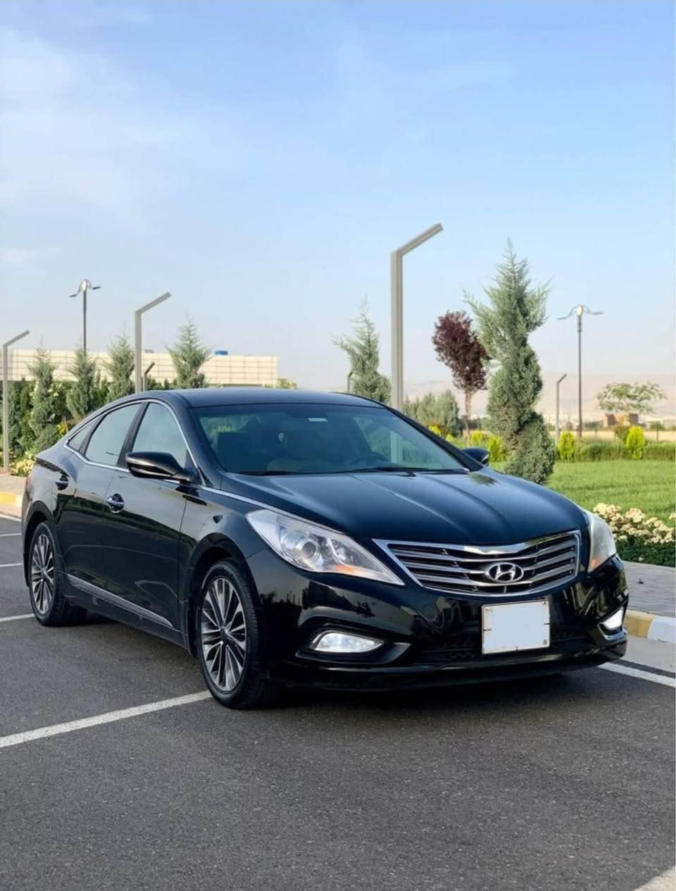 Hyundai azera 2013
Azera 2013
هیۆندای ئەزیڕا خلیجی2013.v6 بێ بۆیاخ و بێ مەکینە کرانەوەبەشەرت💯. تەنهالاستیڪی قەپاغ تابوتم گۆڕیوەوبەس✔ سەیارەڪە زۆرتوندو تۆڵە
تەنها③پەڵەی زۆر بچوک ساردی هەیە لەوێنەڪەدیاری ڪراوە 6 پستۆنی مەڪینە 3.0 فول مواسەفات بەس پانۆراما نییە
ڪوشن جلد - ڪوشن هیتەر - ناو زەرد - ئاوێنە شەفت - ٣ پەردەی بیلاد - لید - لایت بەرزو نزم - ڪامێرەی پشتەوە - حاسەی پشتەوە - تەبرید②زۆن و زۆر مواسەفاتی تر.... ژ.م ⬌واتساپ***********
{120$.مەجالێکی برایانە}🤝
...............................................................................
هيونداي أزيرا 2013 خليجي

محرك V6، بدون صبغ وبدون فتح أو تصليح للمحرك، شرط الفحص والسونار 100٪.
تم تبديل جلدة غطاء المحرك فقط ✔
السيارة قوية جداً وعزمها ممتاز.
يوجد فقط 3 بقع تبريد صغيرة جداً موضحة في الصور.
محرك 3.0دوش لمرغوب، فل مواصفات ما عدا السقف البانورامي.
المواصفات:
مقاعد جلد
تدفئة المقاعد
داخلية باللون البيج
مرايا كهربائية قابلة للطي
3 ستائر وكالة
مصابيح LED
إنارة عالية ومنخفضة
كاميرا خلفية
حساسات خلفية
تكييف ثنائي المناطق (دبل زون)
والعديد من المواصفات الأخرى
للتواصل واتساب: ***********
{120$.وبیها مجال}🤝@

