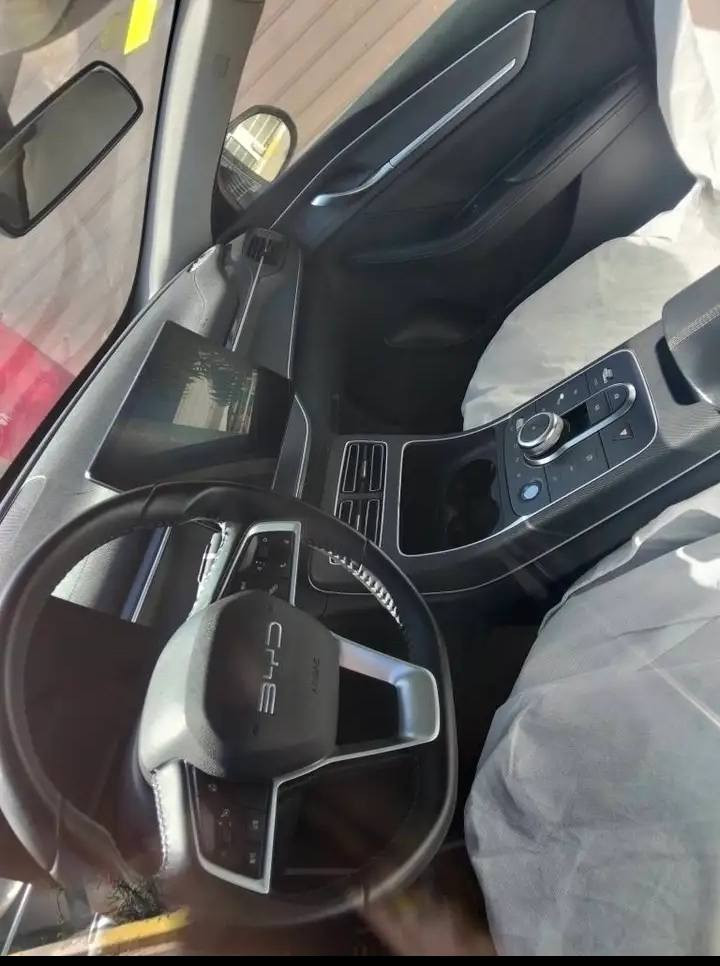 بي واي دي ٢٠٢٥ كلين
رقم اربيل جديد 
السعر ١٢٦ مكانها كركوك 
للاتصال ***********
