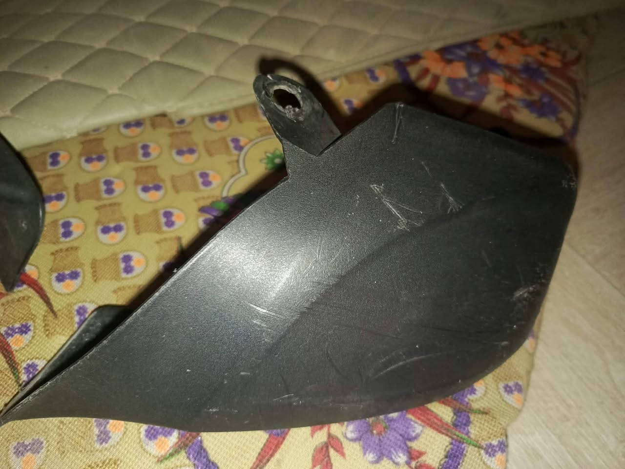 سلام عليكم غراض ادرس وبيجي للبيع
الصالنصه هاون ترهم لل ادرس الحديث ول قديم 60وبيها مجال 

اشاير ادرس قديم ١٠الف 

ضفيره بك لايت ادرس قديم كامله جيب وشد ٧الف 

واير عنبار ادرس ٣الف شغال 

كفاخيات ادرس حديث وقديم ١٥

كفاخيه اماميه ١٥

باتري ادرس ١٠ 

كتف شحن هوه ول فيشه مالته ثنينهن ب ٧ 

ستان صفح بيجي ١٠ كامل 

واير كيلو متر شغال ٣

شخاطه ٣ كامله هيه ول بلك 

كابريتر شغال ٧
مكاني كوت الخاجيه


**إذا كنت صاحب هذا الإعلان وتريد حذفه لأي سبب، رجاءا أرسل رسالة إلى الدعم الفني**