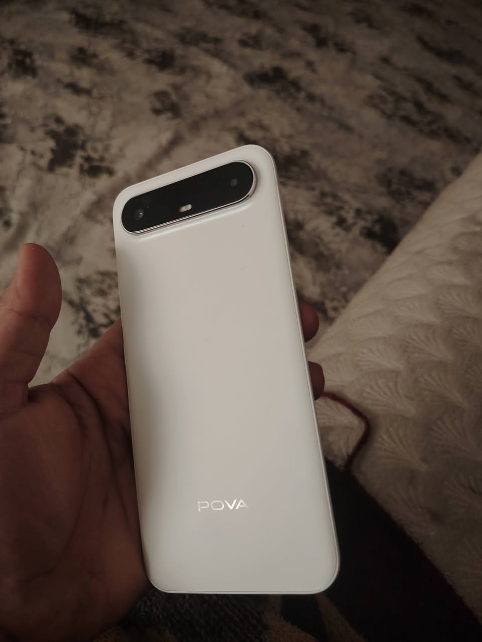 السلام عليكم، جهاز تكنو بوفا سلم، ذاكرة 256، يتميز بشكلة الرفيع. 
نظام اندرويد، نظيف جديد. الشاحنة مالتة ما مستخدمة و كارتونتة وياه و حافظة.
السعر 280 قفل.
المكان بغداد الدورة،
توصيل موجود.


**إذا كنت صاحب هذا الإعلان وتريد حذفه لأي سبب، رجاءا أرسل رسالة إلى الدعم الفني**