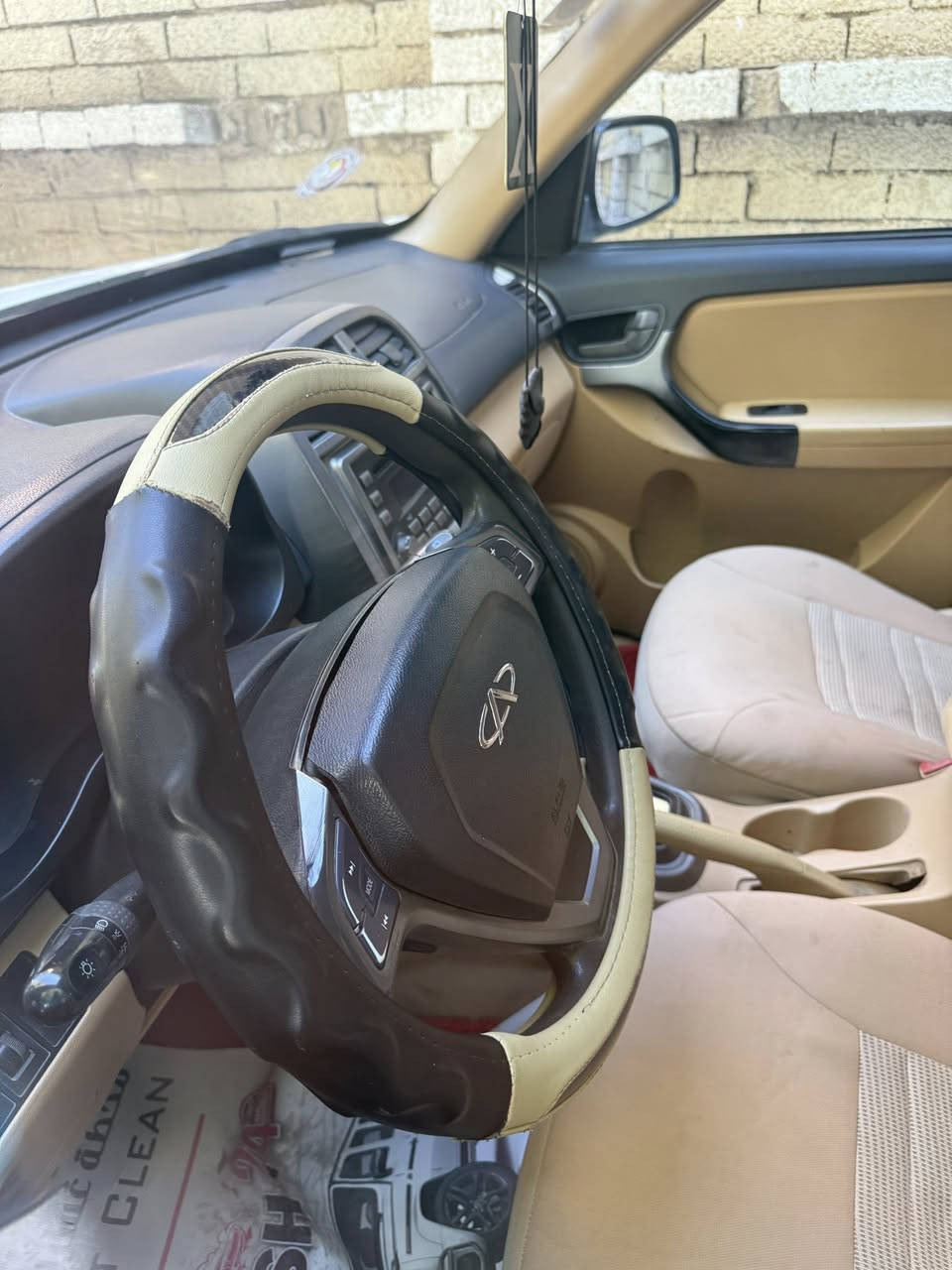 السلام عليكم ورحمه الله
شيري تيكو موديل 2013 كفاله من الضربه
مكينه وكير وصدر وحداديه تخم تاير كله جديد
رقم بغداد انكليزيي سنويه بسمي حره تحويل
تدفئه تبريد فتحه كله شغال
سعرها 53 مجاله شي بسيط  وبلعافيه عل ياخذها
مكاني بابل المسيب

‭0771 577 9920‬
