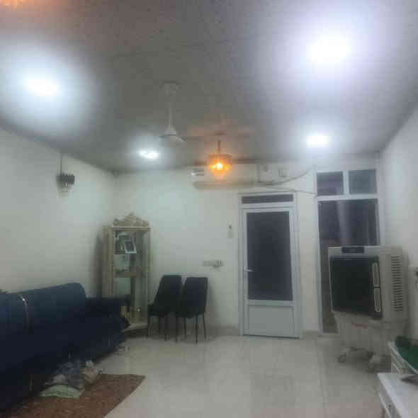 #دار للبيع مساحة 140م-طابقين 
#العنوان ) شورجة قريب من ازا راعي 
#بناء فول مواصفات
#نظام دكت مركزي
#موقع مميز جدا
#فرع عريض 
----------------------
محتويات
طابقين نفس تصميم
-----------------
السعر 66مليون مع مجال قابل للتعامل

للاستفسار اتصال عالرقم
***********
***********
عنوان مكتب سايدين قادسية وبنجاعلي مقابل صيدلية شيخاني♦ مكتب عقارات اسيا
