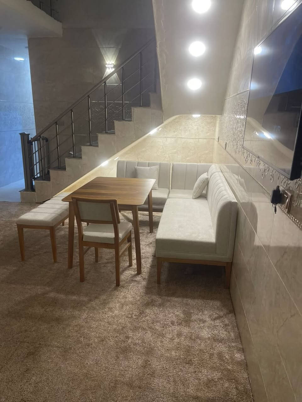 كورنر ميز طعام للبيع استعمال شهرين فقط


**إذا كنت صاحب هذا الإعلان وتريد حذفه لأي سبب، رجاءا أرسل رسالة إلى الدعم الفني**