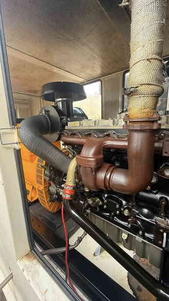 بيركنز 6 بستم كاتم   سوبر 150 كيفي حديث 
بلاديه ساعات العمل 4000 مكاني صلاح الدين سامراء 

***********
